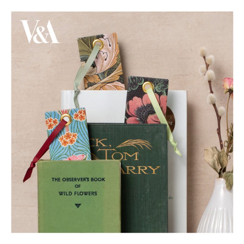 V&a Bookmarks Acanthus thumbnail 2
